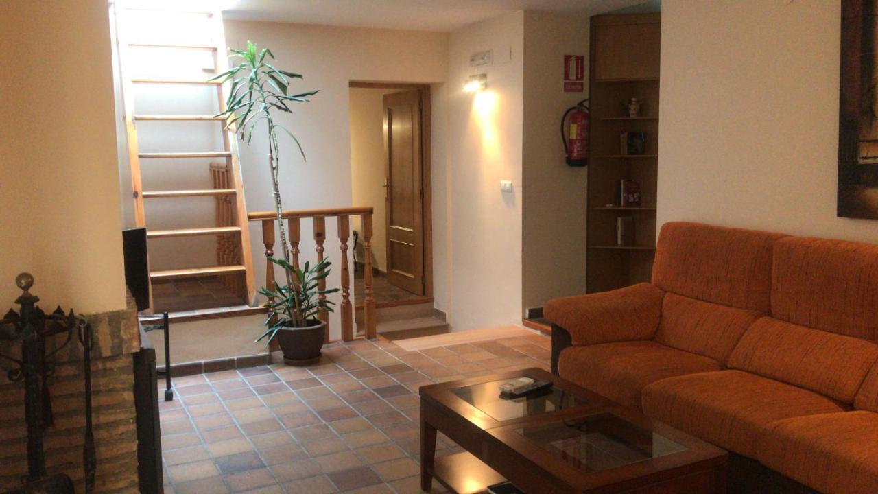 Casa Sierpes Daire Caces Dış mekan fotoğraf