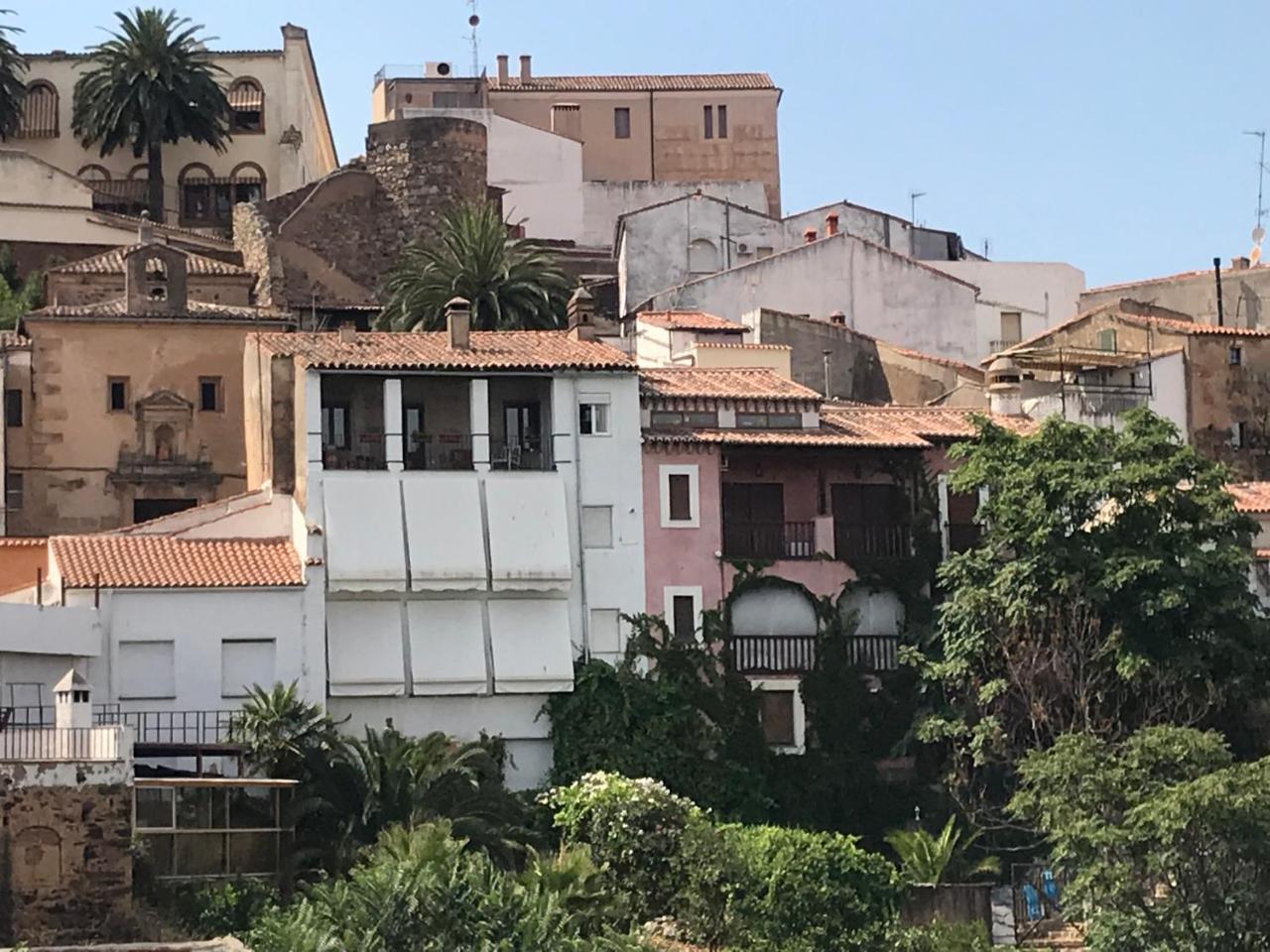 Casa Sierpes Daire Caces Dış mekan fotoğraf